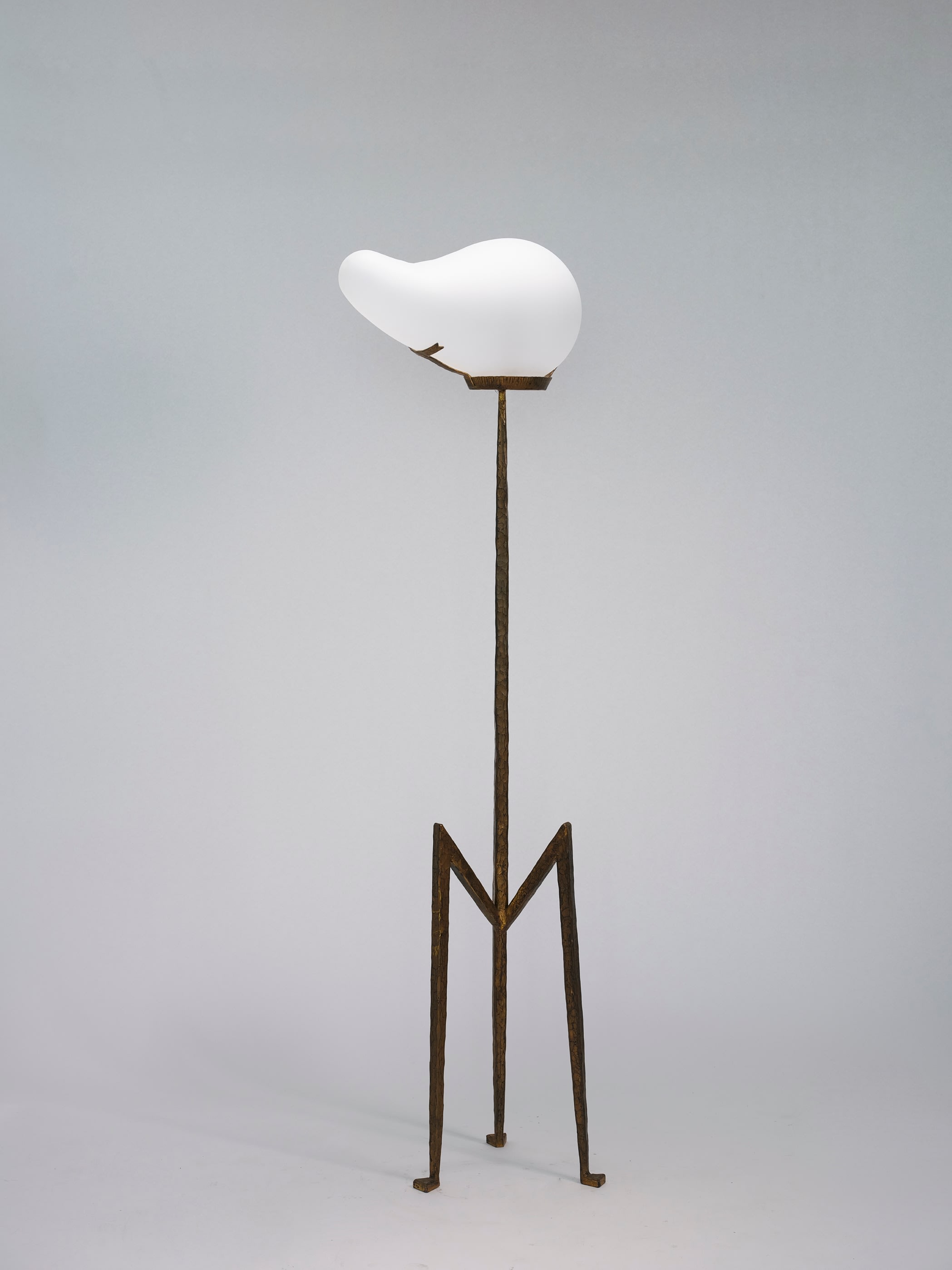 Floor lamp
